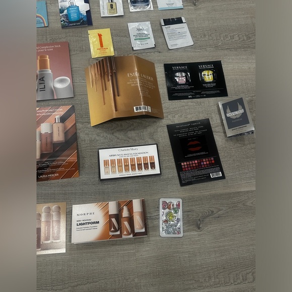 37 Items Bundle (Full size + Minis + Samples) - Picture 5 of 6